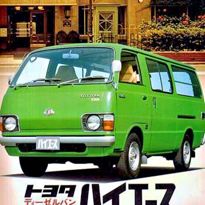 toyota-hiace-5
